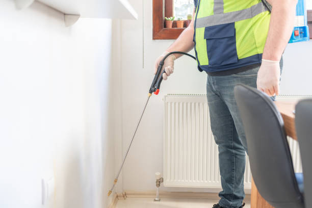 Best Pest Prevention Services  in Ara, AL